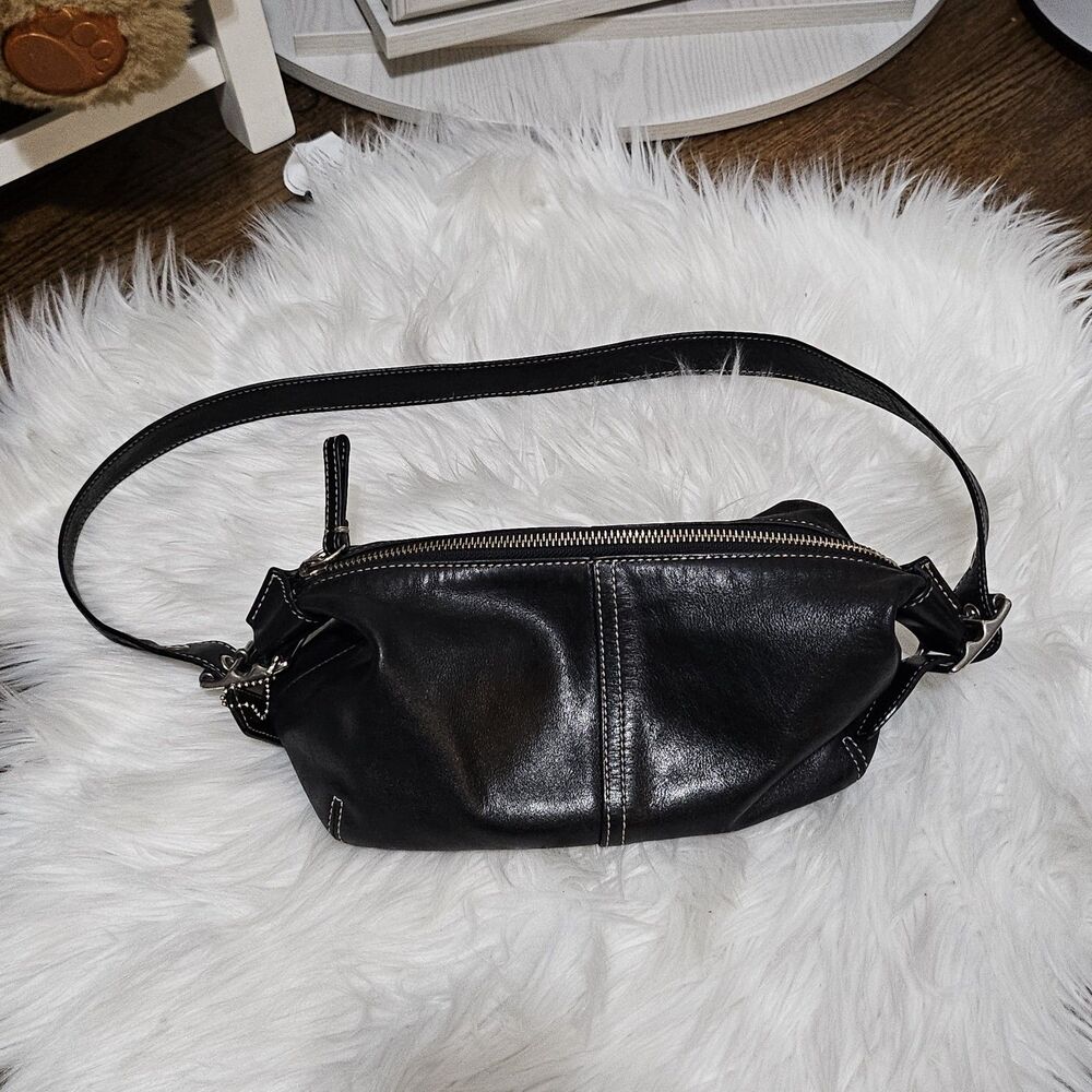 Vintage COACH LEGACY Demi Black Genuine Leather Shoulder Bag